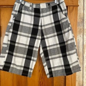 Men’s Southpole plaid shorts